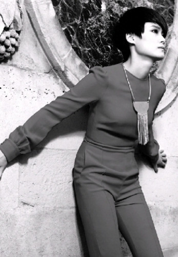 ���Ϊ�������ۣ�̫��ͷ��������ǰ��û������