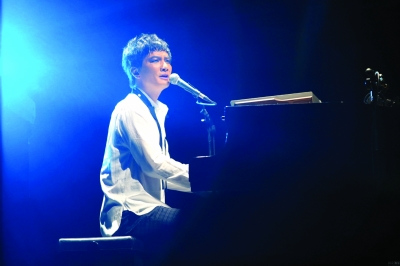 李泉新专辑通俗易懂:不再用风格来包装面子(图)