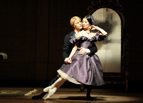 德国芭蕾舞团演绎《茶花女》肖邦音乐诠释悲剧