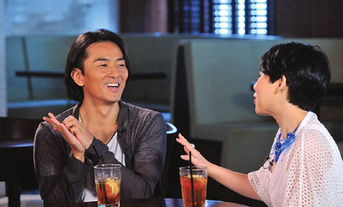 新闻中心 娱乐新闻   黎芷珊主持的tvb访谈节目 《最佳男主角》成为城