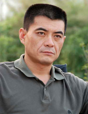 演员王新军承认与前妻离婚 未回应与秦海璐恋情