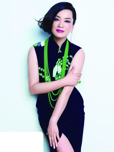 毛阿敏田震跨入“评委界”造型霸气言语随和