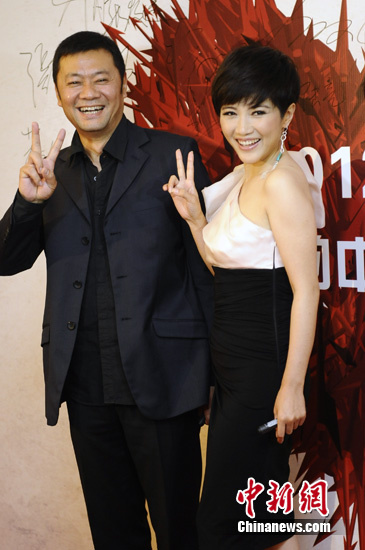 倪萍观《万箭穿心》飙泪 赞颜丙燕会成"大演员"