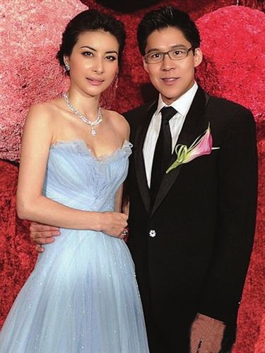 ����������¡��Ҷٻ�ķ��׳����Ұ���������ͼ��