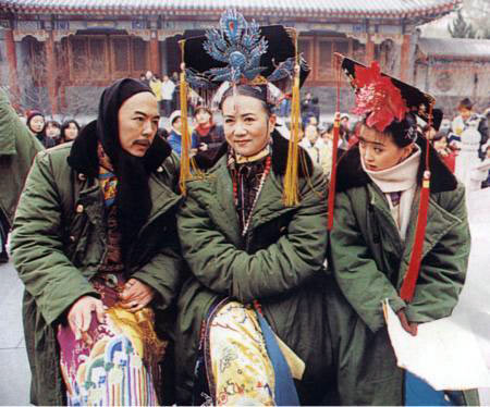 "还珠格格"曝罕见花絮照 范冰冰后排卖萌(组图)(4)