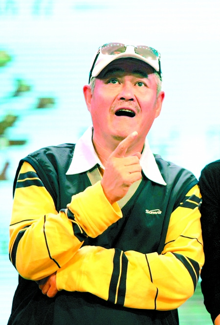 �Ա�ɽ���������ԡ�80��Ů��紺��СƷ��ɽϷ����