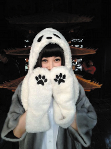 ����һ����������С����ͷ����è���ȣ�ͼ��