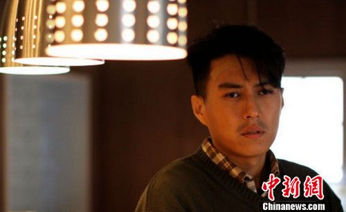 靳东:《温州一家人》“黄志雄”掏空了我的心