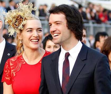 ����˹�������ܽ�������ɶ��ϯ��ͼ��