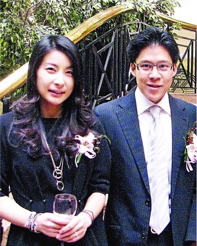 郭晶晶身材发福孕味十足 强调豪门婚姻很幸福(图)