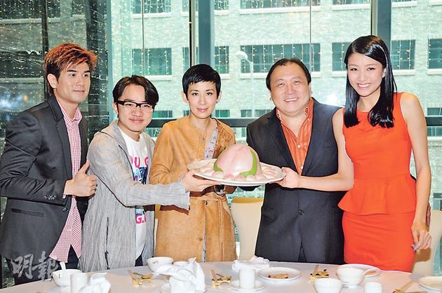 王晶暗讽周星驰:我有家庭子女,那是他没有的