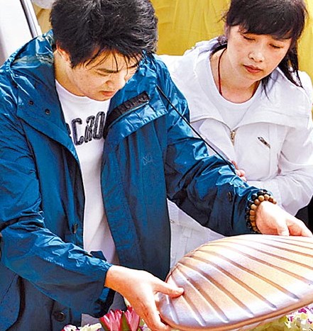 潘安邦妻子王志翔被夫弟指责弟弟怒斥嫂子掏空婆婆家