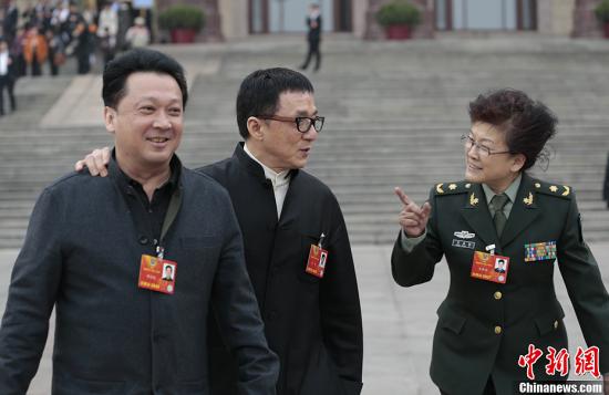 成龙欲捐徽派古建筑给新加坡 网友反对文物外流(7)