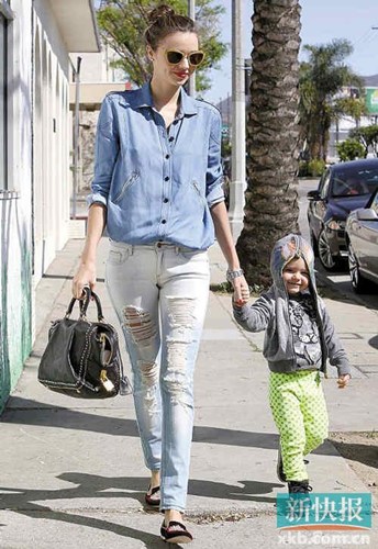 ������ɶ�Я���ӳ���С�һ�ϲ���㣨ͼ��