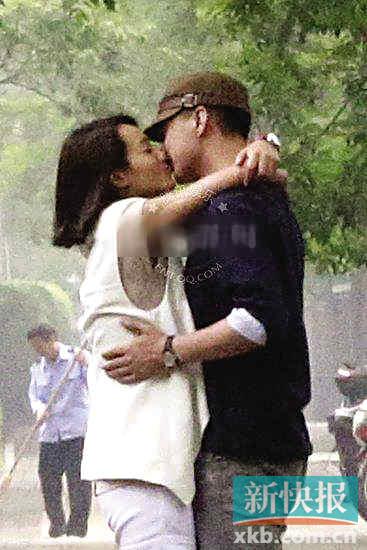 �쵤����һΧ�������ع��������ɰ��ģ�ͼ��