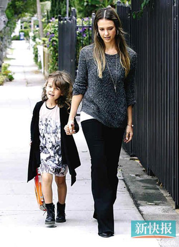 ����������Ů������ͷС����������������ͼ��