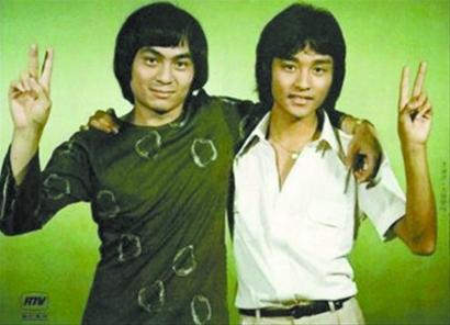 曾击败张国荣歌手参加“好声音”因忘词后台痛哭