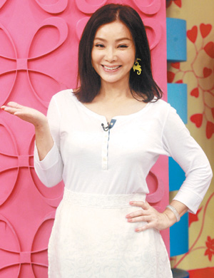 ̨���˳�����̸��飺�Һ����ڣ���̧ͷͦ�أ�ͼ��