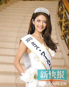 23����ģ���е��ӵ��ϡ��ձ�С�㡱��ͼ��