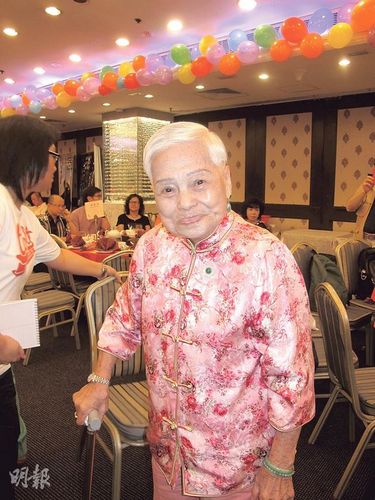 ����ĸ��92�������ÿ����Ӿ�峿4������