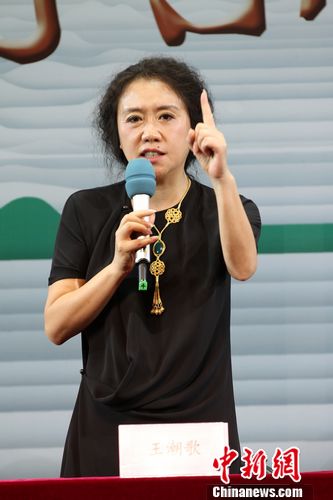 导演王潮歌抨击社会太急躁:那么快真的好吗