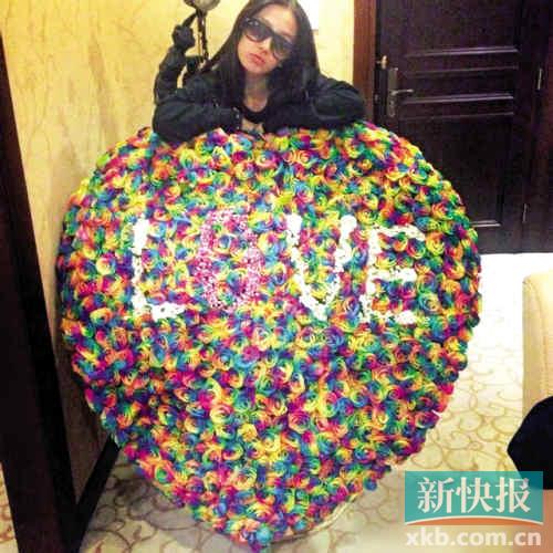 Angelababyɹ�߲�õ����龢���������ۣ�ͼ��