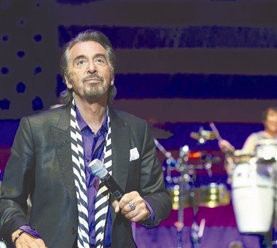 ����ŵ��Ƭ������������ҡ������