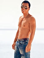 前拳王泰森约战甄子丹希望两人见面交谈