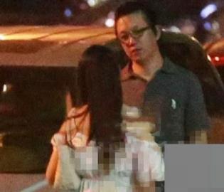 伊能静恋上潘粤明?当事人否认:聚会怎变密会?