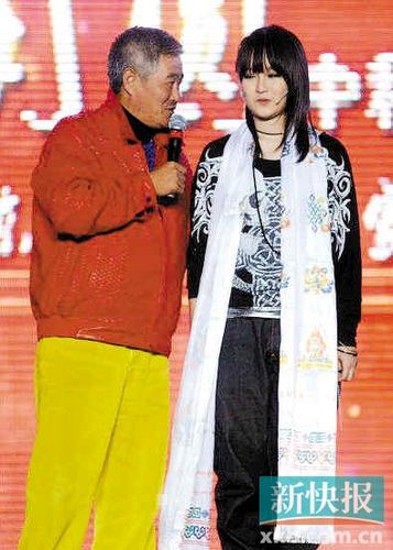 �Ա�ɽŮ����ʽ��������Ȧ�����˳���Ů����ƴ