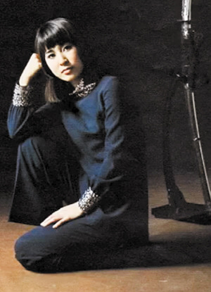 宇多田光母亲去世疑似跳楼自杀