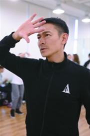 Ѳ���Ϻ�վ���뵹��ʱ���»������ͽ��ν����