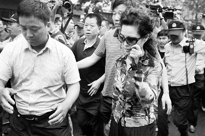 李某某案开审李方律师称将出示“逆转性”证据(图)(2)