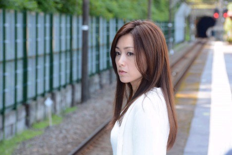 �ƾ������涾�¼��󸴳����ݵ�Ӱ�����й���ӳ