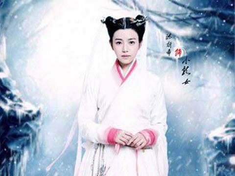 陈妍希“小龙女”定装照圆脸变尖被质疑修图(图)