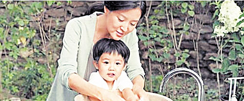 ��Ӣ�������������Ϸ����̥�����ع⣨ͼ��