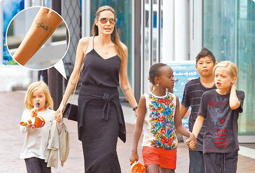 ��������•������޴���Ů�����ֱ����´��ࣨͼ��