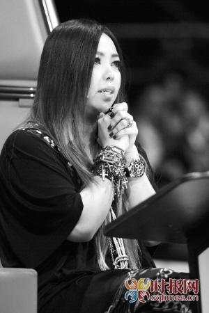 �Ż��ñ��ظ�����������ŮѧԱ��Ь��ѧԱһ���