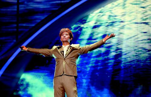 ���й��ǡ��ܾ�����Ļף�Ҽ�ʵ�������ھ�