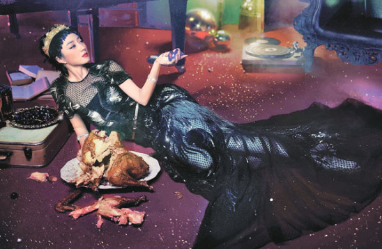 桂纶镁自曝曾7天不见人不说话(图)