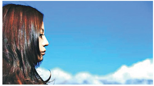 ��ޱ��ҹ·�������������Ե�����΢����ͼ��