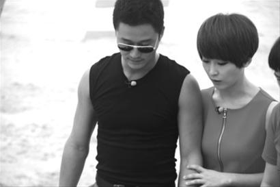 �⾩��Ů��л�ת�����������ӵ��һ����ͼ��