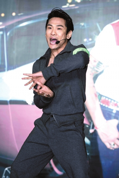 杜德伟谈保养秘诀:每天对着镜子喊"25,25"