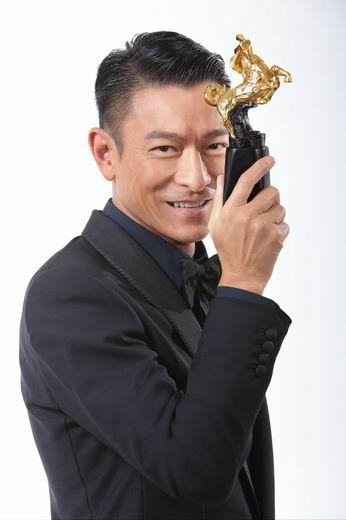 �������佱�����ݣ����������»��������Ů����