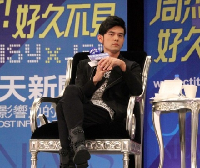 �ܽ��ף�δ�����ж��ӿ���Ҳȡ��Ϊ���ܽ��ס�