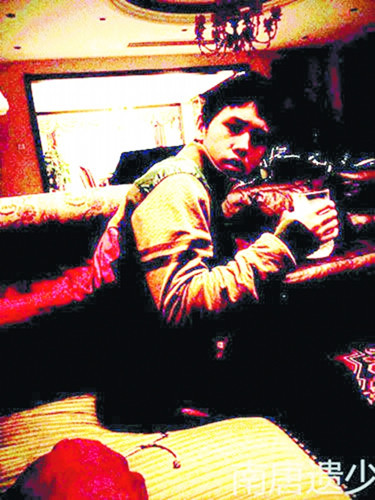 �¿���16�����ӳ��갺�����ع⣨ͼ��