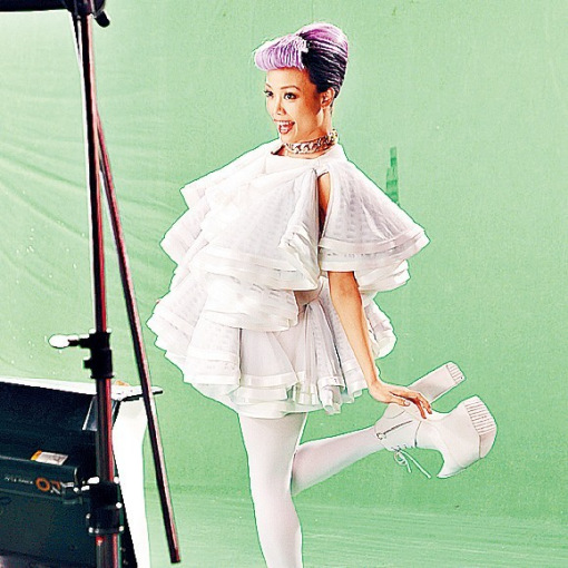 ������Ĺ��Ƶ�����������30����ͬ���飨ͼ��