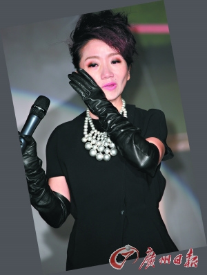 �վ�ӨǺ�����ְ�ȥ�Ķ������Ǹ���ѣ��ֳ�����