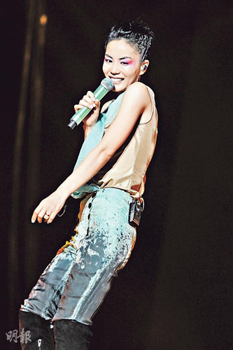 ���ƻ�Ӧ��������ͷ���������ط�˿��Ӧ��ͼ��