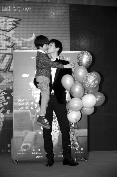 �����͸���ְ֡�����Ƹ�Cindy